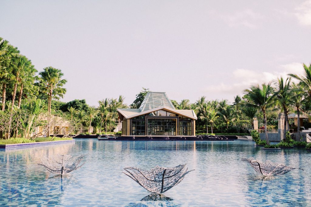 Bali Fine Art Wedding & Honeymoon Photography.